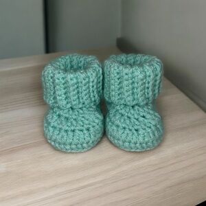0-3 months handmade baby booties